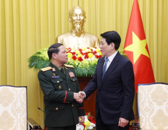Vietnam – Laos strong friendship vital to mutal national development, defence: State President